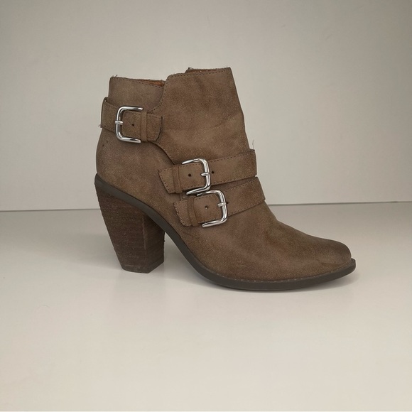 Dolce Vita Colten Brown Buckle Stacked Heeled Boots 7 - Picture 4 of 15